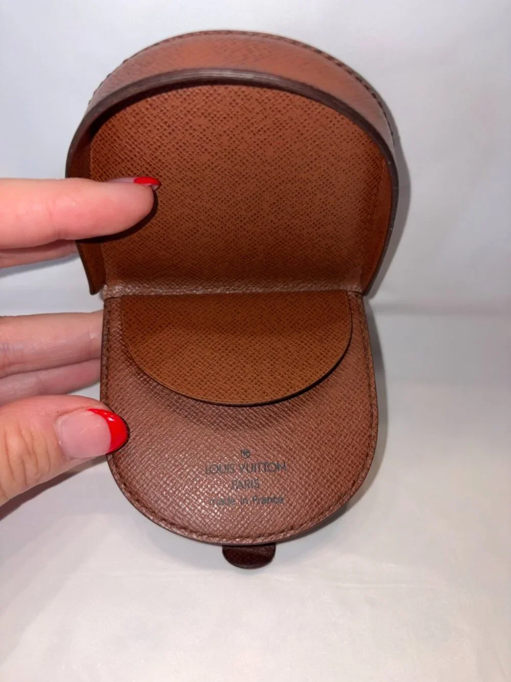 Louis Vuitton/LV 2002 Monogram Coin Pouch, Porte Monnaie Cuvette Wallet